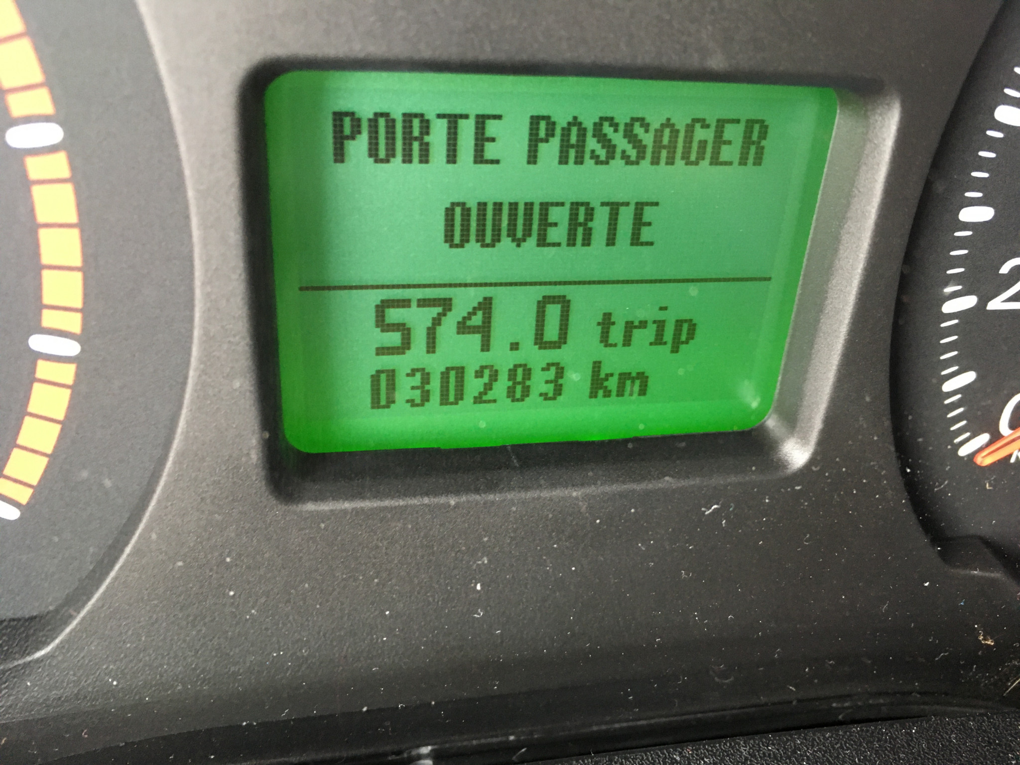 39274-09-2048.jpg